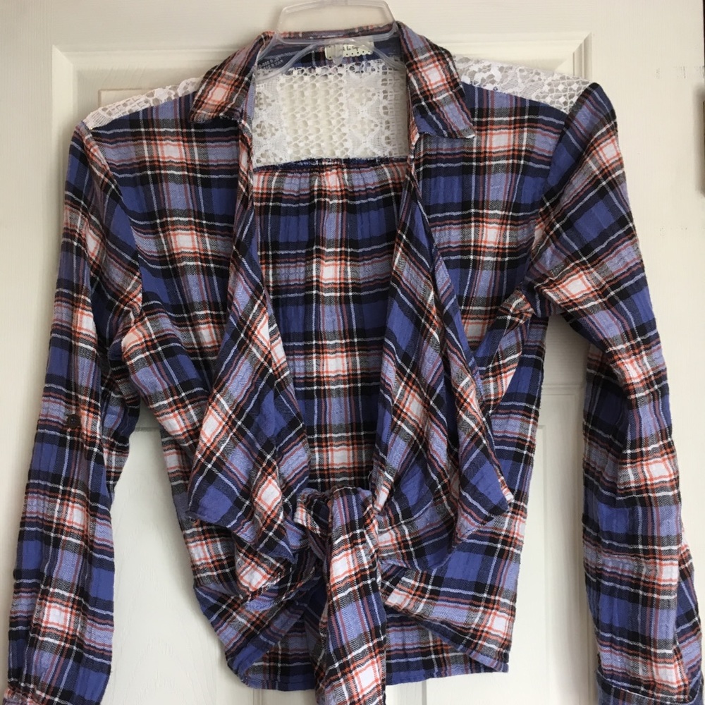 Plaid and Lace SUPER cute! - Picture 2 of 4